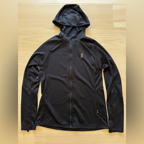 On Climate Zip Hoodie - Picture 1 of 3